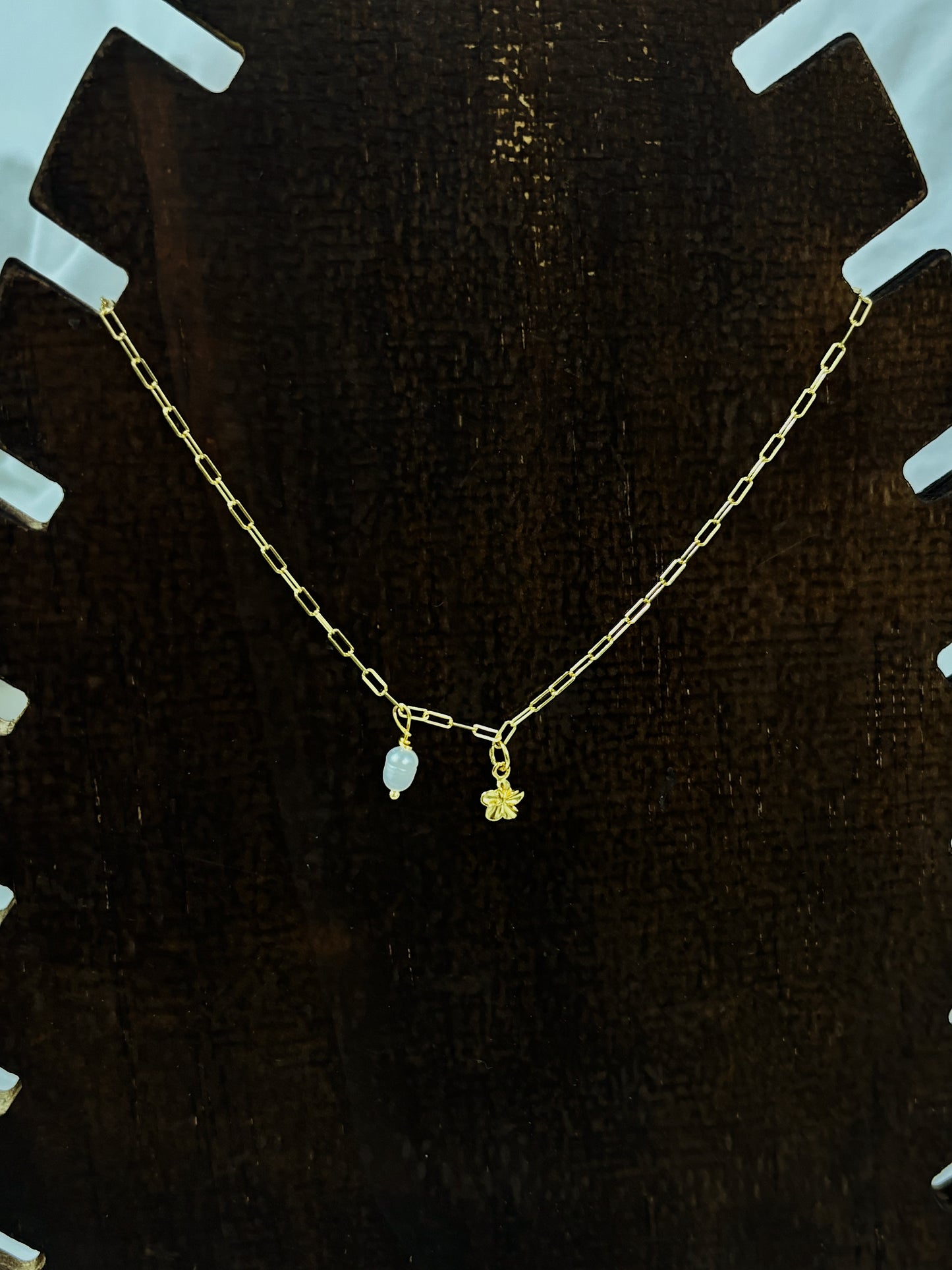 שרשרת אטבים פלומריה ופנינה